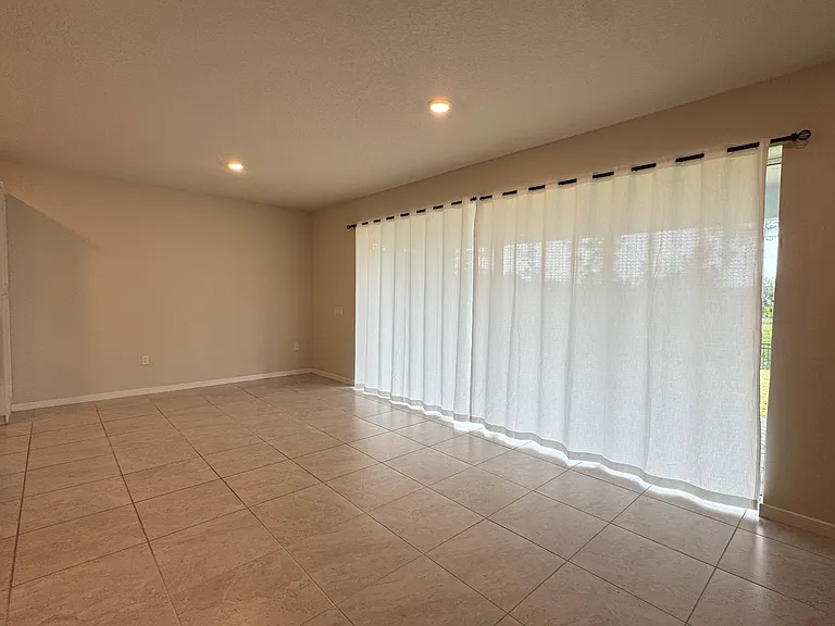 17309 Back Bay Ct — Photo 8