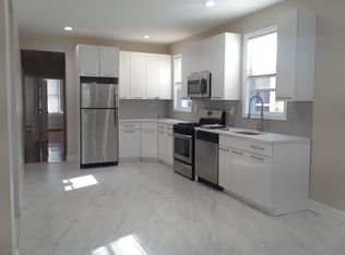 300 Chapel Ave #2E, Jersey City, NJ 07305