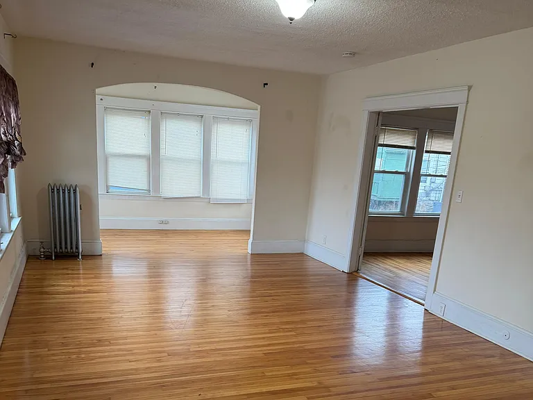 46 Park Ave #2 — Photo 3