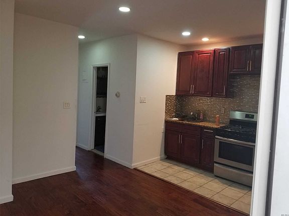 3rd image of 182-35 Jamaica Ave #2B