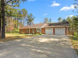3317 Kennedy Rd, Thomasville, NC 27360