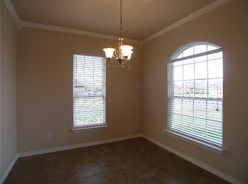 4th image of 2047 Bradford Place Ave