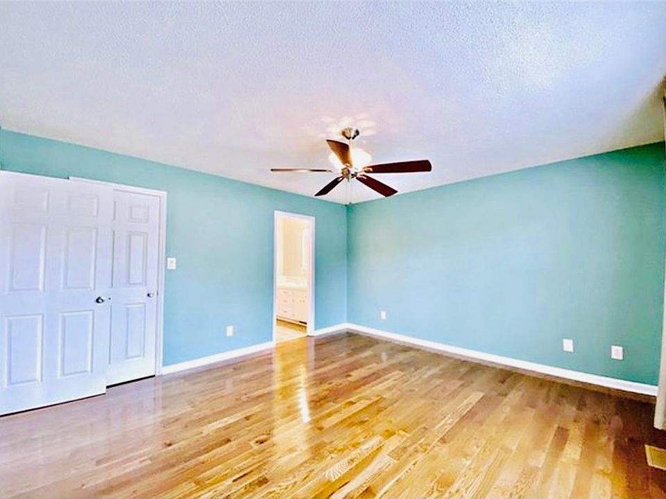 1st image of 1321 Hidden Creek Cir