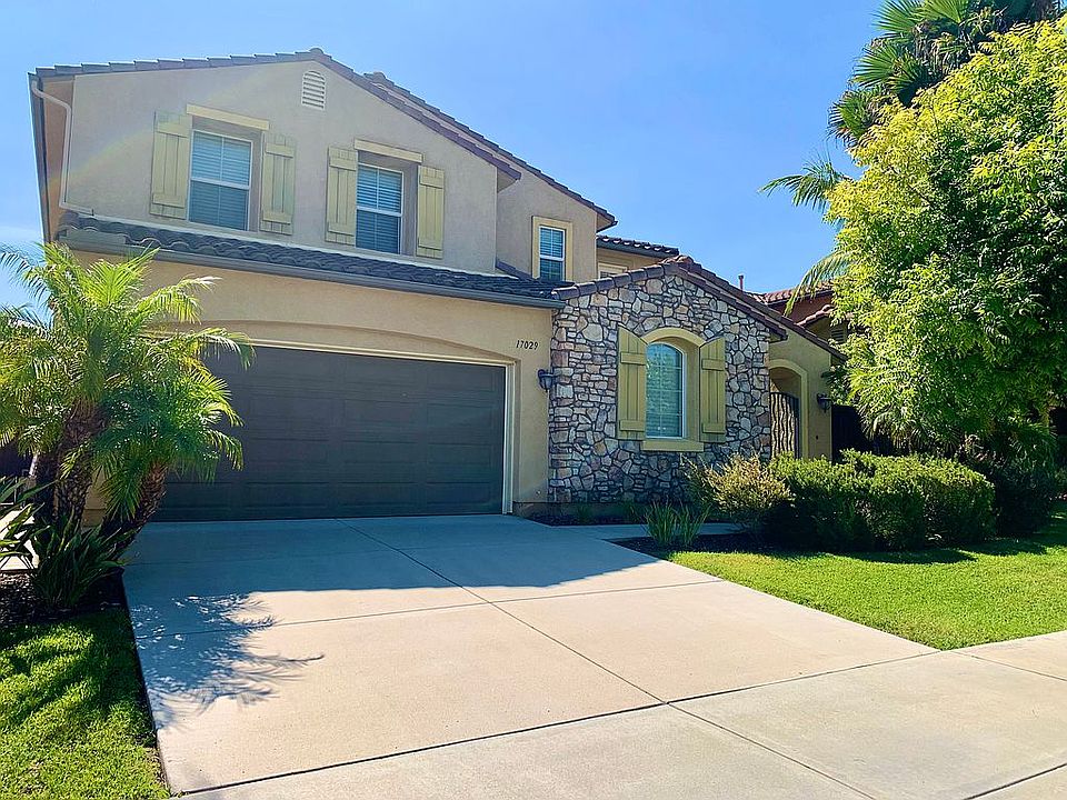 1st image of 17029 Silver Crest Dr