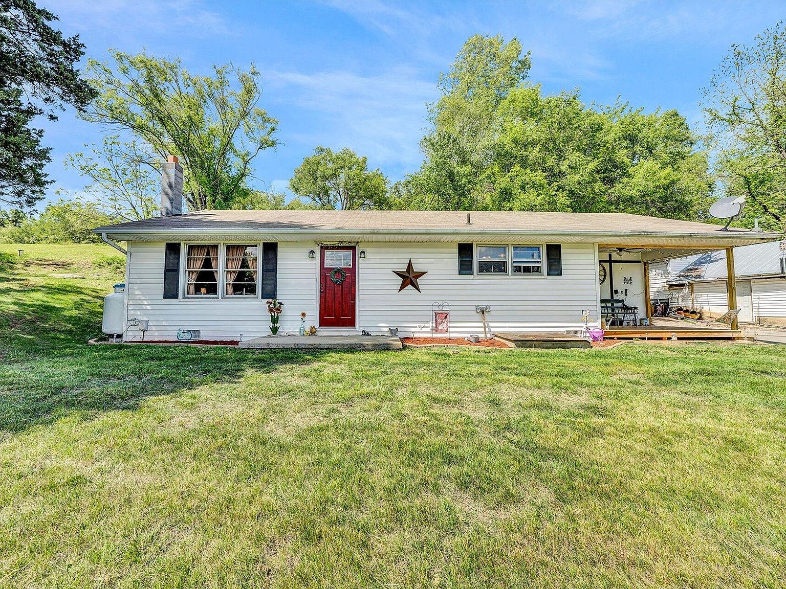 16425 Lee Hwy, Buchanan, VA 24066 Zillow