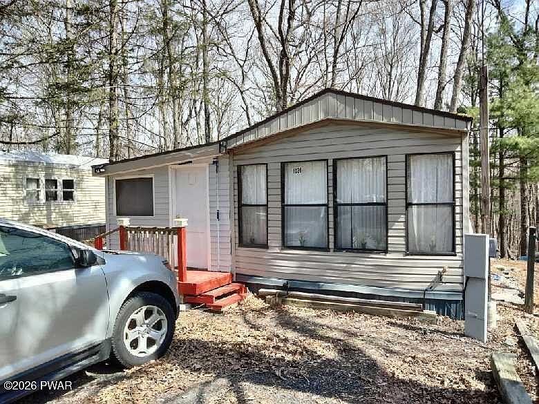 1st image of 103 Locust Lake Dr