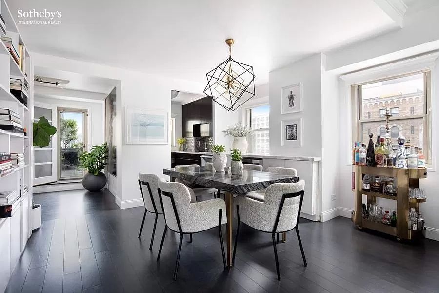 1st image of 35 Park Ave APT 16G