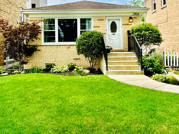 7804 Kedvale Ave, Skokie, IL 60076