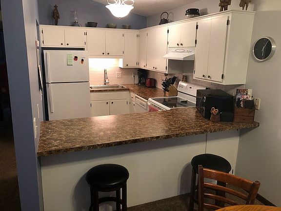 2nd image of 6514 Oliver Ave S