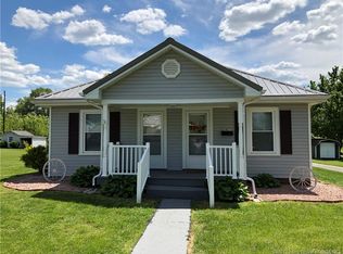 407 Arthur St, Salem, IN 47167