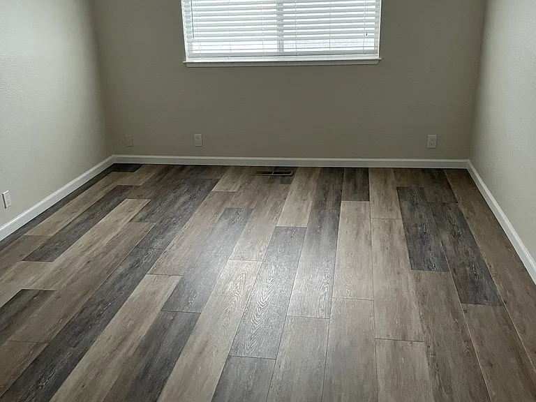 391 Harvard Ave — Photo 11