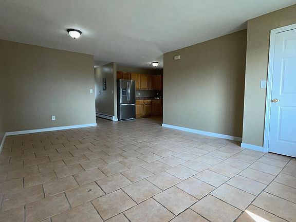 3rd image of 1-74 Sixteen Almeda Ave #1