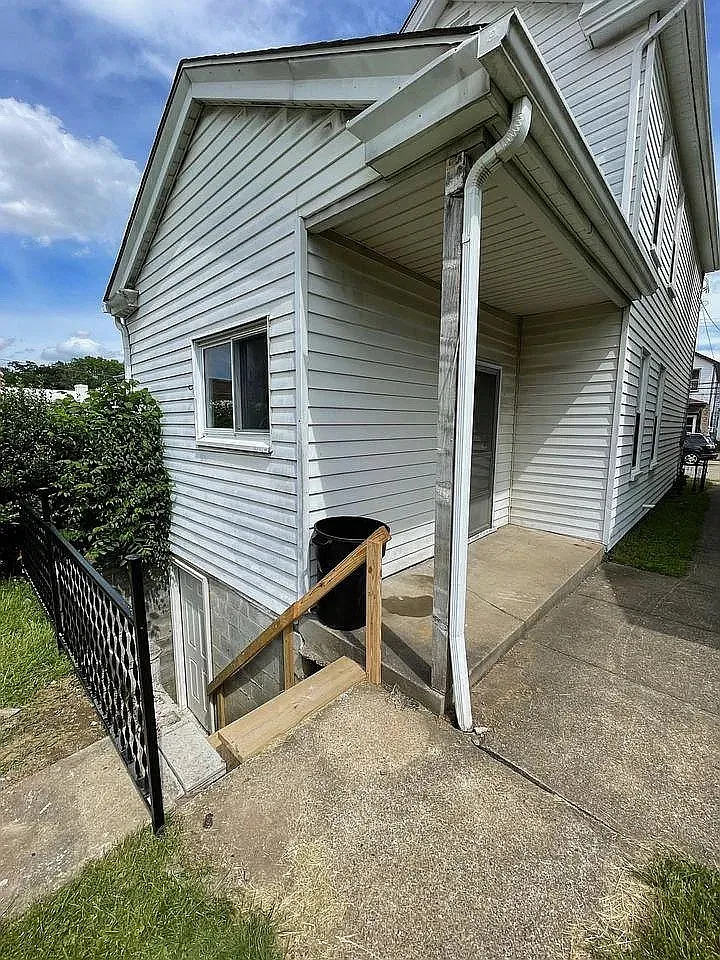 2 bed, 1197 sqft, $1,650 — Photo 3
