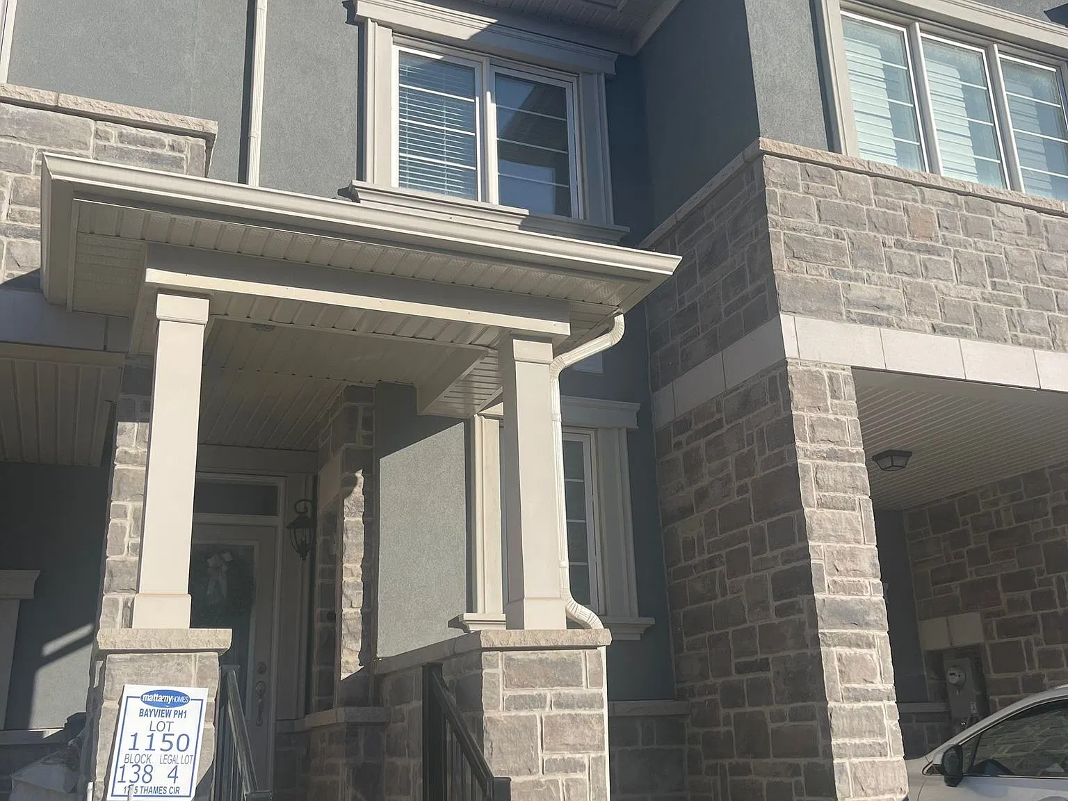 4 bed, $3,350 — Photo 1