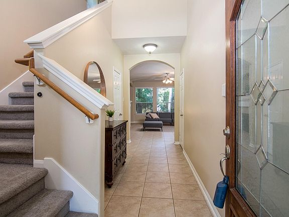 3rd image of 23 Aquiline Oaks Pl