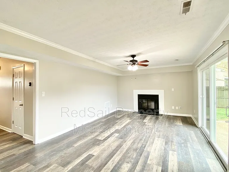 2 Still Harbor Ct — Photo 7