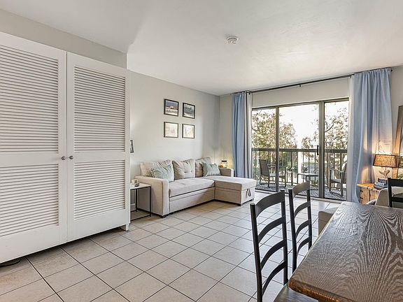 5th image of 210 75th Ave N #4012