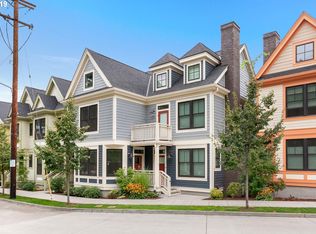 3230 SW 2nd Ave #7, Portland, OR 97239