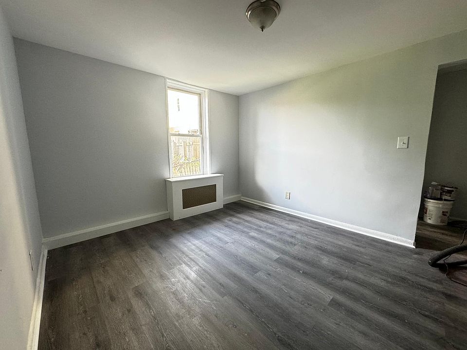 2nd image of 163 Warburton Ave #Ba2