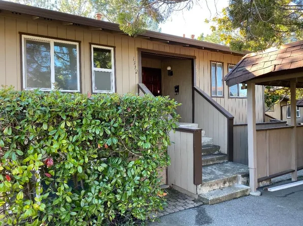 1970 Ascot Dr, Moraga, CA 94556