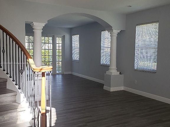 3rd image of 6506 Marbletree Ln