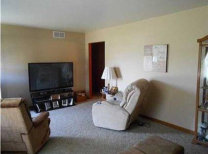 3rd image of 6608 W Schmitt Ln