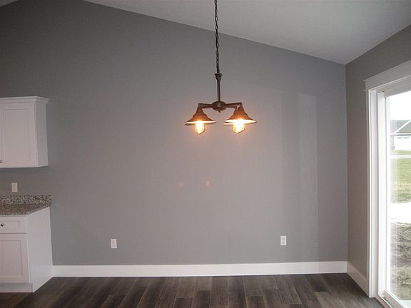 3rd image of 7402 W Ryan Ct