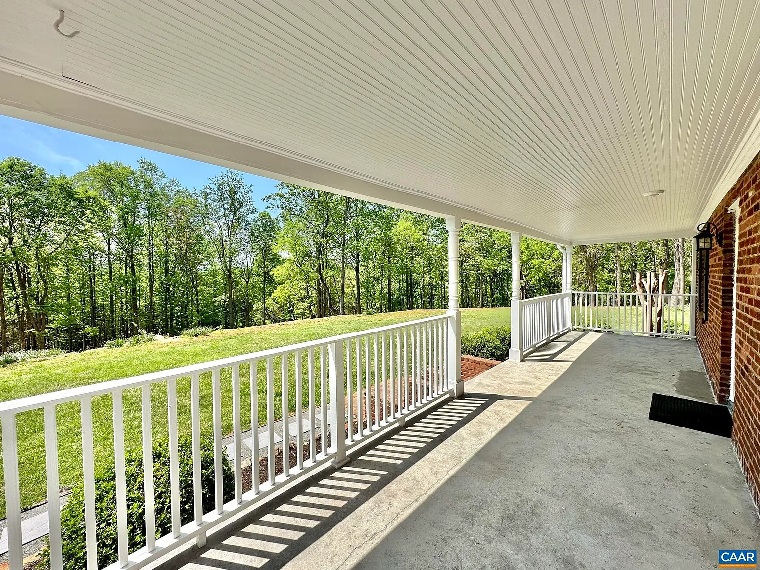 5 bed, 3.5 bath, 3552 sqft, $3,850 — Photo 3