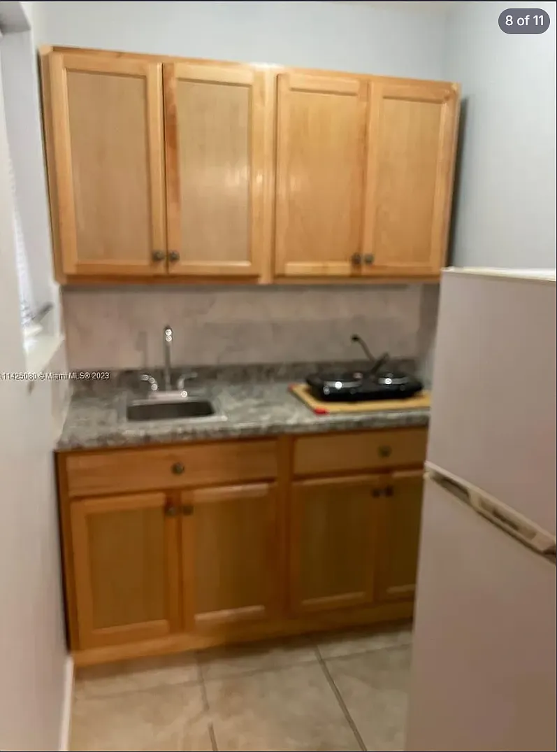 Studio, 500 sqft, $1,300 — Photo 4