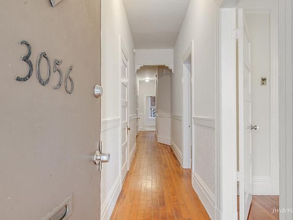 2nd image of 3056 22nd St