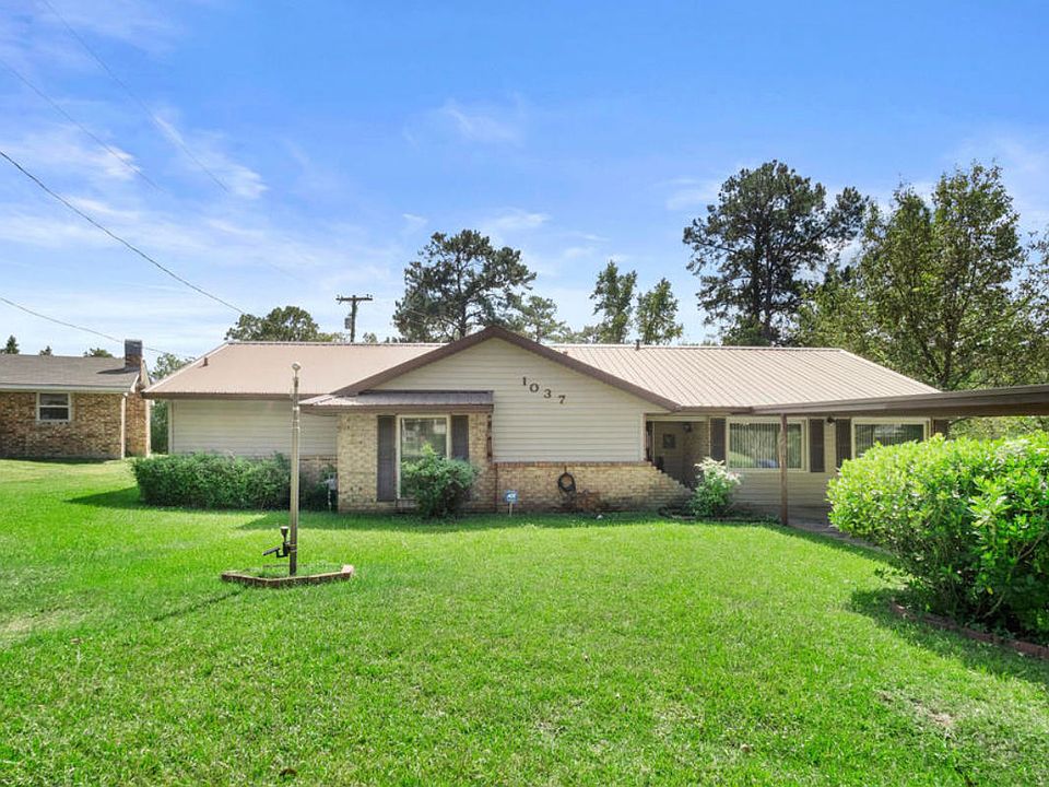 1st image of 1037 Hood Ln