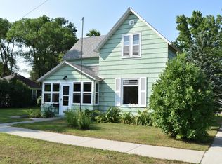 255 5th St SW, Perham, MN 56573