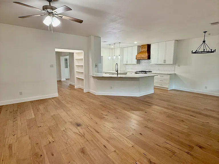 147 Country Lakes Dr — Photo 8
