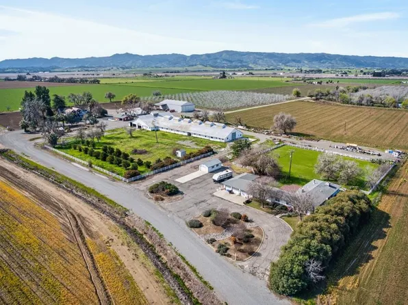 17720 Oakdale Ranch Ln, Esparto, CA 95627