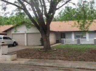 5650 Ridge Run St, San Antonio, TX 78250