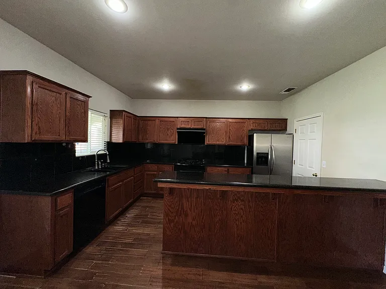 11202 Vista Ridge Dr — Photo 21