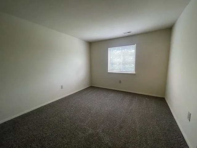 Autumn Ridge Apartments — Photo 45