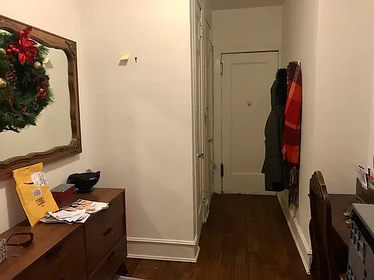 Rented by Voro, LLC | media 24