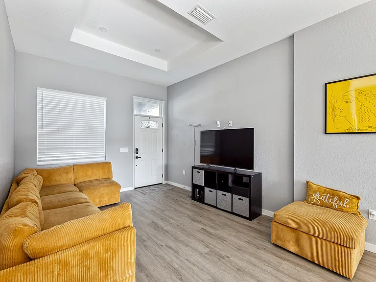 13254 Clay Ave — Photo 9