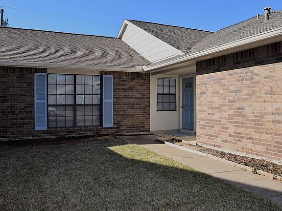 2nd image of 4605 Horizon Dr