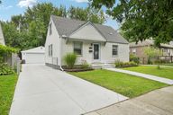 Barrett Ave-S0808-002.jpg