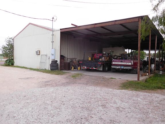 4th image of 14768 Palis Dr