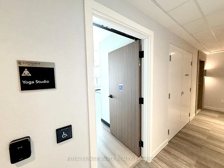15 Skyridge Dr #2301 — Photo 8