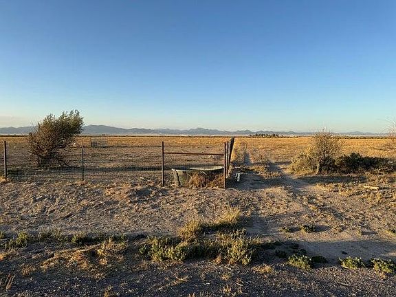 2nd image of W/1afw E #1592-0002-0065