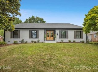 7128 Mapleridge Dr, Charlotte, NC 28210