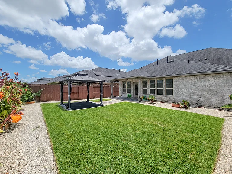 28638 Monarch Cliffs Dr — Photo 51