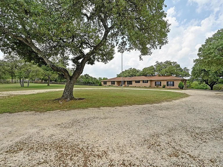 9209 Rock Way Dr — Photo 4