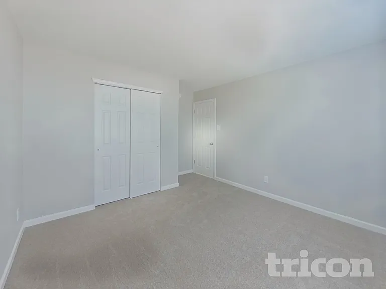1829 Oakdale Green Dr — Photo 17