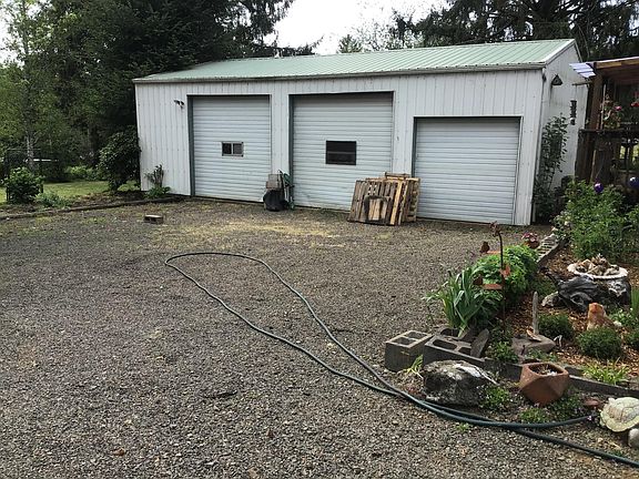 5th image of 75 N Durette Dr