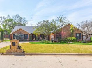 10909 Maple Grv, Oklahoma City, OK 73120
